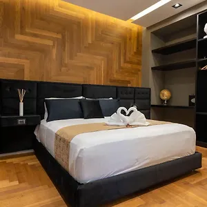 B&z Luxury Bed & Breakfast